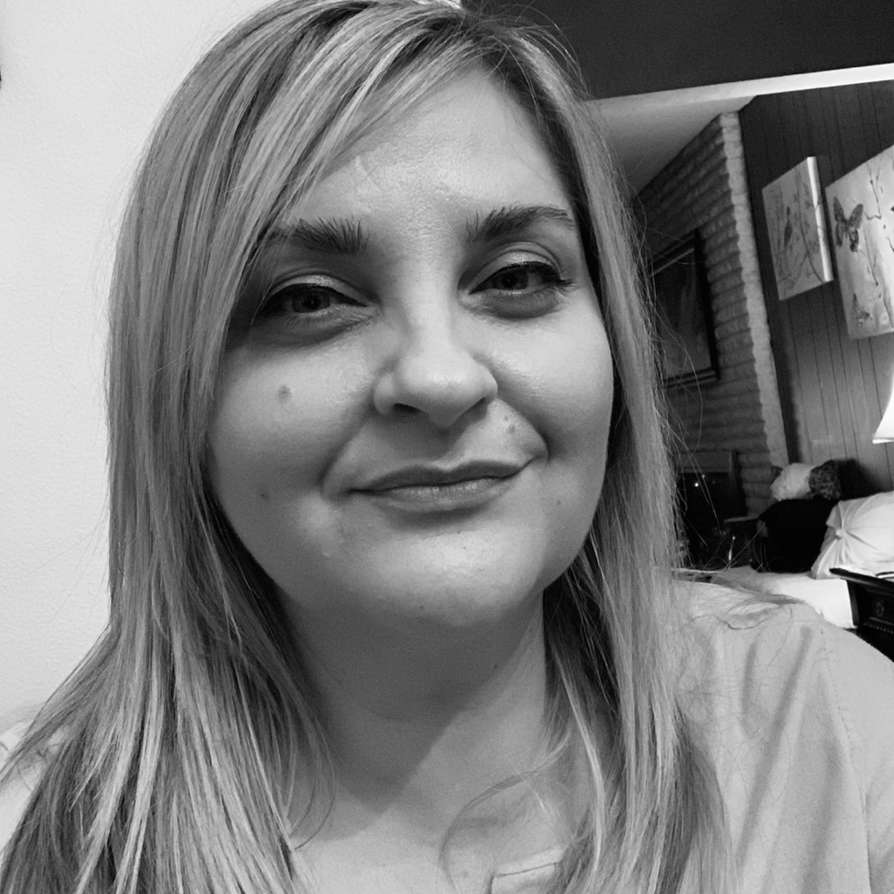 Meet your Posher, Oana
